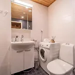 Sunvillas A23 - Saunallinen Keskellae Hiekkasaerkkiae Apartament *